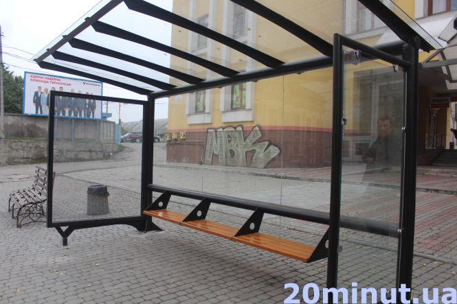 Новини Тернополя - фото з «Влетіли у копієчку»: скільки Тернопіль заплатив за нові зупинки та де їх облаштують «Влетіли у копієчку»: скільки Тернопіль заплатив за нові зупинки та де їх облаштують, фото №3 на сайті 20minut.ua