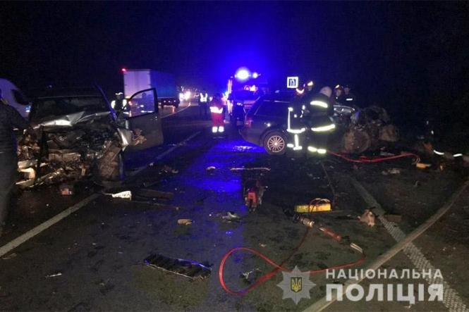 Новини Хмельницького - фото з Смертельна ДТП у Хмельницькому районі. За кермом “Toyota” був прокурор, - ЗМІ Смертельна ДТП у Хмельницькому районі. За кермом “Toyota” був прокурор, - ЗМІ, фото №1 на сайті vsim.ua