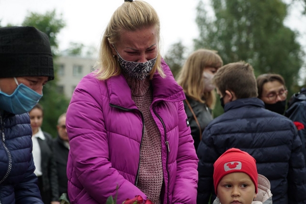 Новини Житомира - фото з У військовому інституті імені С.П. Корольова відкрили пам’ятний знак загиблим героям 3201