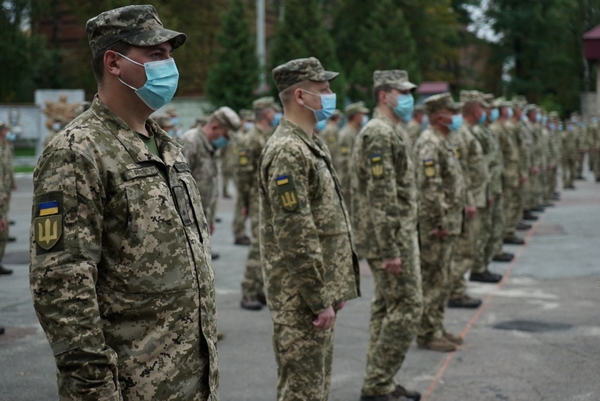Новини Житомира - фото з У військовому інституті імені С.П. Корольова відкрили пам’ятний знак загиблим героям 3201