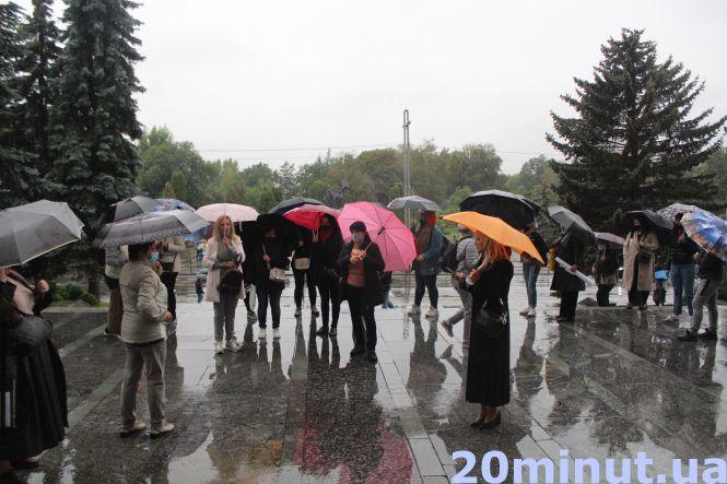 Новини Тернополя - фото з Чи дотримались слова в обласній раді? Яка доля спеціалізованої школи для дітей зі зниженим слухом Чи дотримались слова в обласній раді? Яка доля спеціалізованої школи для дітей зі зниженим слухом, фото №1 на сайті 20minut.ua