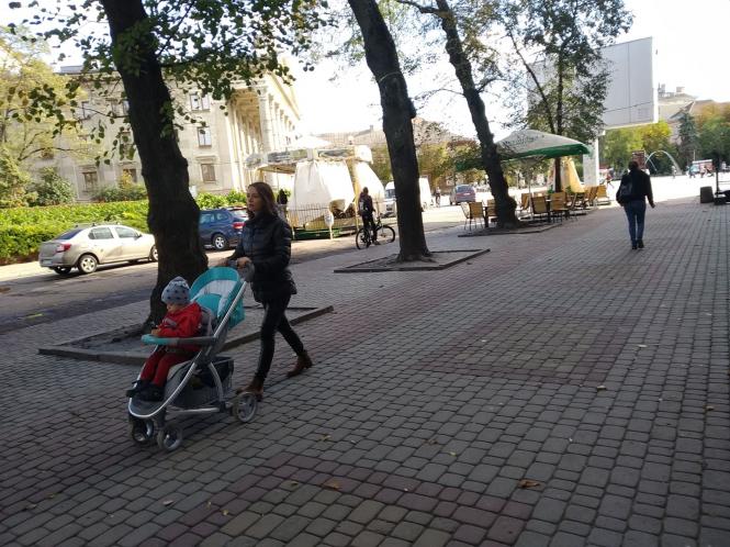 Транспорт для дітей: на чому катають маленьких тернополян (ФОТОРЕПОРТАЖ), фото №1 на сайті 20minut.ua