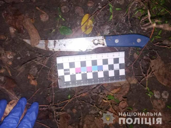 В Демківці товариш по пляшці підрізав чоловіку живіт. Потерпілий в реанімації, фото №1 на сайті 20minut.ua