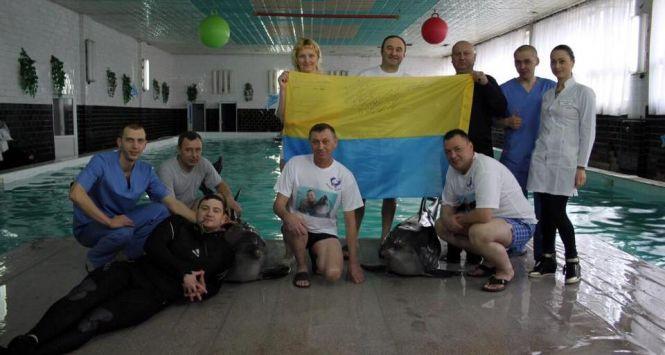 Выкраденных 4 года тому на винницком курорте дельфинов не нашли. Следствие заявляет о том, что их выпустили в море 4 792d7175b20efa9266f6f6c356c43e2ccbc20a69