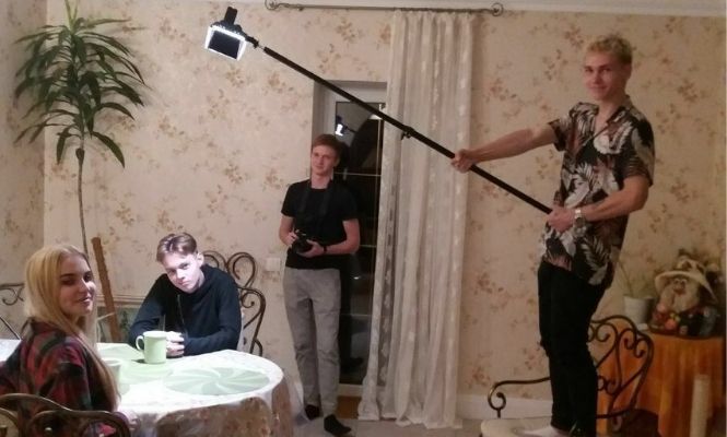 «Записали відео за день і без жодного бюджету»: 15-річні вінничани зняли соціальний ролик, фото №1 на сайті 20minut.ua