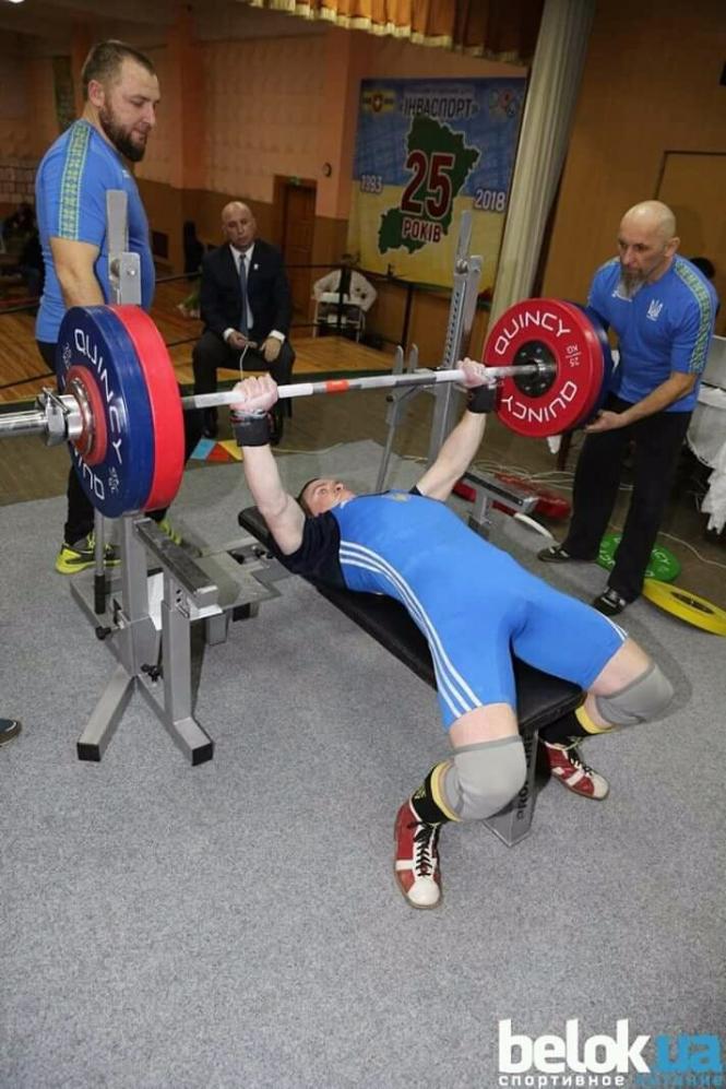 Майже нічого не бачить, але став чемпіоном України та відкрив власну справу, фото №7 на сайті 20minut.ua