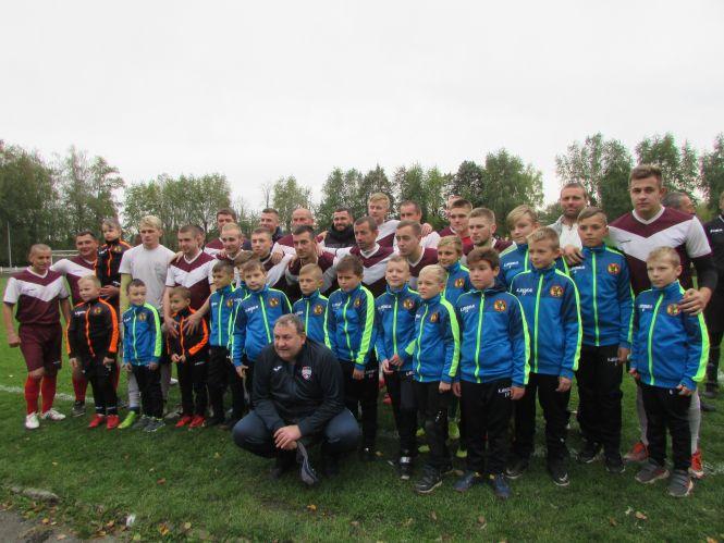 У Козятині висадився зірковий десант футболістів-ветеранів Київського «Динамо», фото №3 на сайті 20minut.ua