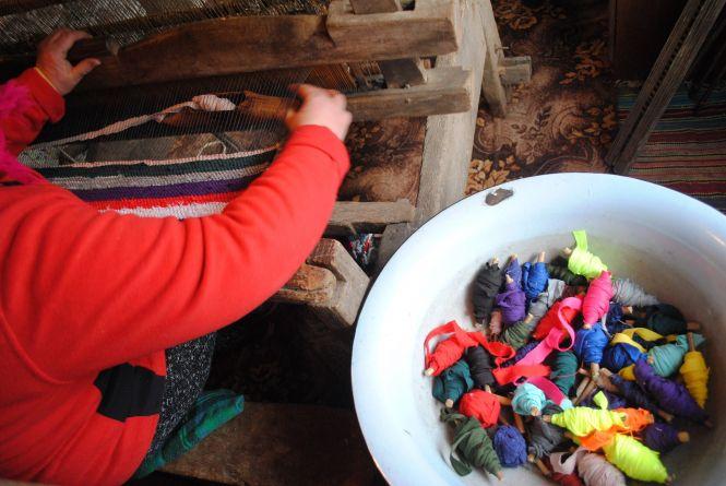 Новини Вінниці - фото з Чохли для гаджетів та килимки: як на Вінниччині виготовляють вироби з вживаних речей Чохли для гаджетів та килимки: як на Вінниччині виготовляють вироби з вживаних речей, фото №4 на сайті 20minut.ua