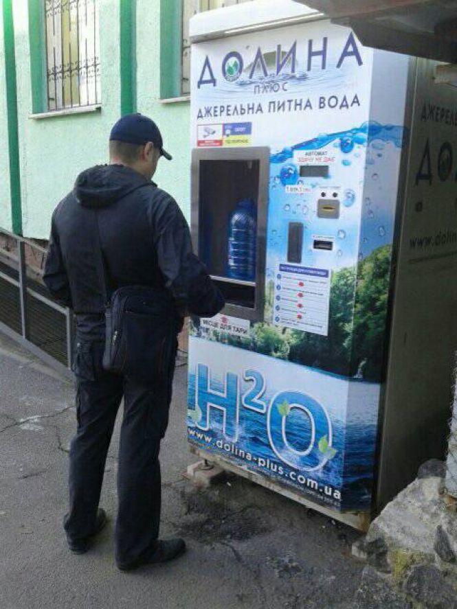 В акваматах у Вінниці тече джерельна і… водопровідна вода, фото №4 на сайті 20minut.ua