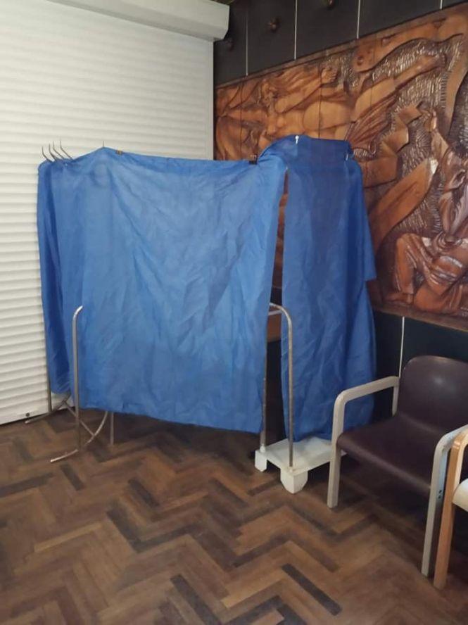 Вигляд виборчих дільниць у Житомирі – шокує. ФОТО, фото №9 на сайті 20minut.ua