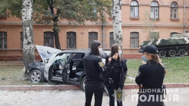 Новини Хмельницького - фото з "Я Бог": екс-директор Хмельницького палацу творчості влаштував кілька ДТП на краденому авто "Я Бог": екс-директор Хмельницького палацу творчості влаштував кілька ДТП на краденому авто, фото №1 на сайті vsim.ua