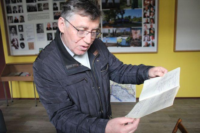 Новини Вінниці - фото з Синій зошит смерті.  Рафаловські зберегли прізвища 200 розстріляних євреїв Синій зошит смерті.  Рафаловські зберегли прізвища 200 розстріляних євреїв, фото №9 на сайті 20minut.ua