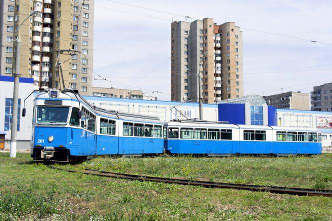 Новини Вінниці - фото з Екскурсія у вагоні «сліпа корова»: до іменин трамвая у Вінниці створили новий маршрут Екскурсія у вагоні «сліпа корова»: до іменин трамвая у Вінниці створили новий маршрут, фото №5 на сайті 20minut.ua