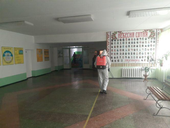 Рятувальники провели знезараження 15-ти об’єктів задля попередженню поширення COVID-19, фото №2 на сайті 20minut.ua