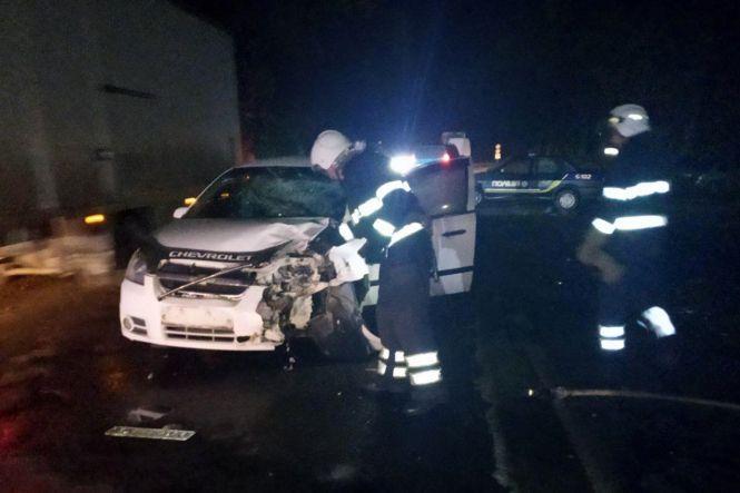 Внаслідок ДТП на Хмельниччині 50-річний мотоцикліст потрапив в реанімацію, фото №1 на сайті vsim.ua