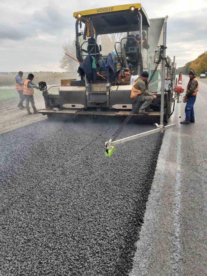 Новини Хмельницького - фото з На Хмельниччині відремонтували 30 кілометрів траси Н-03 (ФОТО) На Хмельниччині відремонтували 30 кілометрів траси Н-03 (ФОТО), фото №5 на сайті vsim.ua