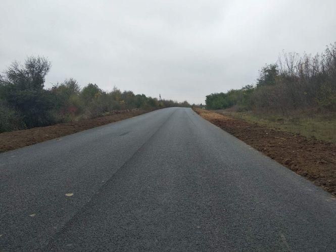 Новини Хмельницького - фото з На Хмельниччині відремонтували 30 кілометрів траси Н-03 (ФОТО) На Хмельниччині відремонтували 30 кілометрів траси Н-03 (ФОТО), фото №4 на сайті vsim.ua