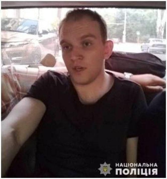 Новини Козятина - фото з Шукають двох злочинців. Одного підозрюють у вбивстві, іншого — у шахрайстві Шукають двох злочинців. Одного підозрюють у вбивстві, іншого — у шахрайстві, фото №1 на сайті 20minut.ua