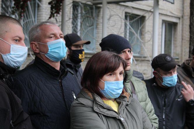 «Звільніть її з роботи!» Чи правда, що у госпіталі будуть лікувати хворих на коронавірус?, фото №5 на сайті 20minut.ua