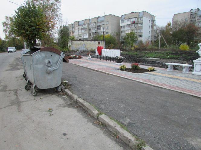 Новини Козятина - фото з Прогулянка Козятинщиною: Білоцерківський міст, пес «гуморист» та богатир Дамір Прогулянка Козятинщиною: Білоцерківський міст, пес «гуморист» та богатир Дамір, фото №6 на сайті 20minut.ua