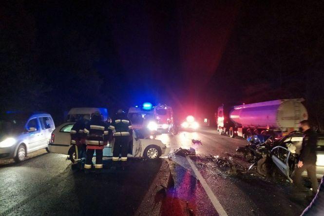 Моторошна ДТП поблизу Хмельницького: двоє загинуло, четверо травмувались, фото №1 на сайті vsim.ua