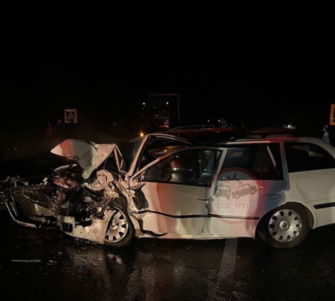 Моторошна ДТП поблизу Хмельницького: двоє загинуло, четверо травмувались, фото №2 на сайті vsim.ua