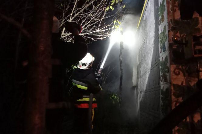 Новини Хмельницького - фото з На Хмельниччині під час пожежі у будинку загинула жінка (ФОТО) На Хмельниччині під час пожежі у будинку загинула жінка (ФОТО), фото №2 на сайті vsim.ua