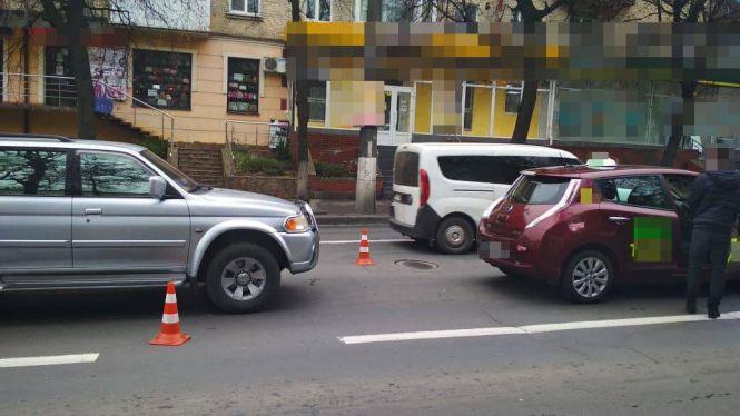 Новини Хмельницького - фото з На Кам'янецькій сталася ДТП за участі На Кам'янецькій сталася ДТП за участі