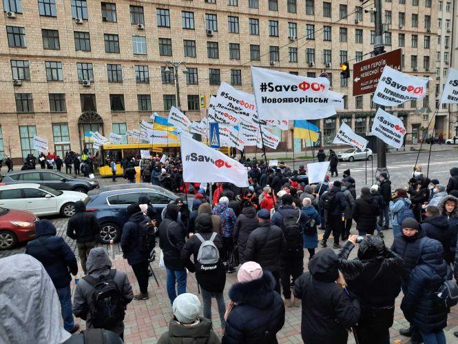 Штовханина з поліцією та сльозогінний газ: тернопільські підприємці протестують у Києві. Деталі з місця подій, фото №2 на сайті 20minut.ua