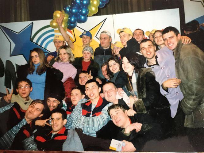 Віктор Бронюк про шалені студентські роки: «Зламав не один гітарний гриф і щороку їздив на збір яблук», фото №6 на сайті 20minut.ua