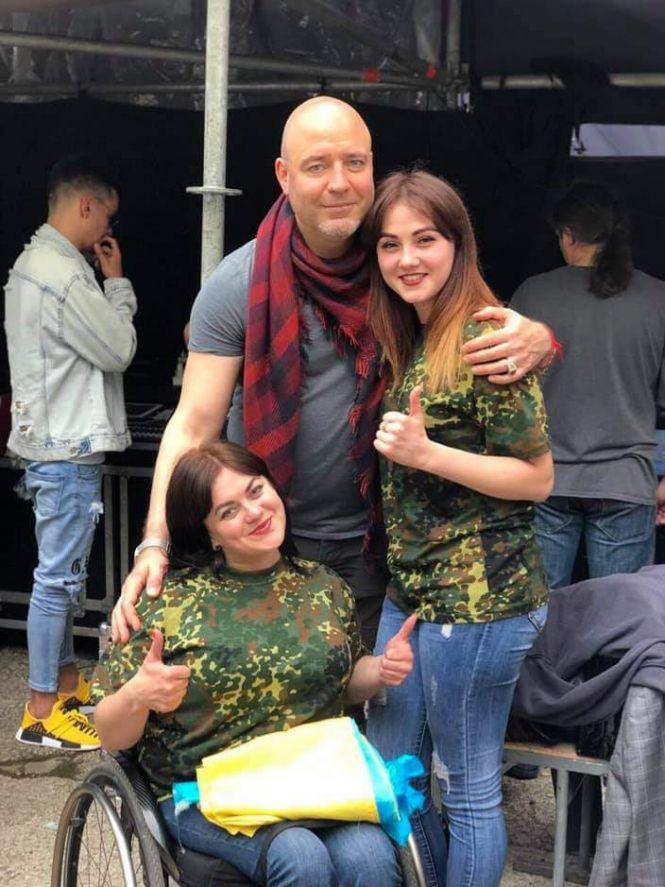 Новини Вінниці - фото з Після важкої травми хребта мала бути прикутою до ліжка, а вона танцює і водить авто Після важкої травми хребта мала бути прикутою до ліжка, а вона танцює і водить авто, фото №11 на сайті 20minut.ua