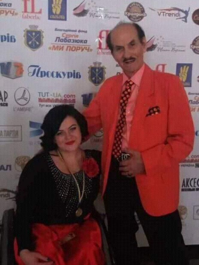 Новини Вінниці - фото з Після важкої травми хребта мала бути прикутою до ліжка, а вона танцює і водить авто Після важкої травми хребта мала бути прикутою до ліжка, а вона танцює і водить авто, фото №18 на сайті 20minut.ua