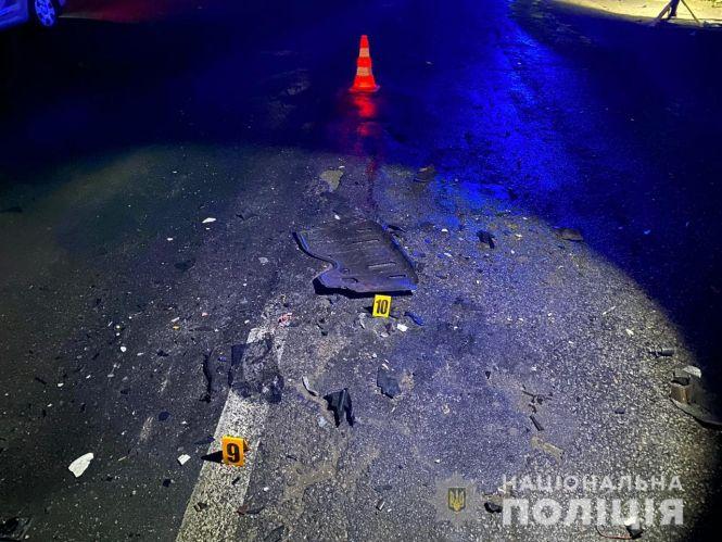 Один загиблий та четверо травмованих.  «Лоб у лоб» зійшлися легковик та вантажівка, фото №1 на сайті 20minut.ua