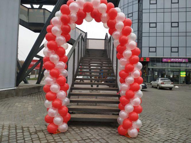 Чому не працюють ліфти та чи безпечно тут? Як виглядає надземний перехід на 15 Квітня - ми перевірили, фото №4 на сайті 20minut.ua