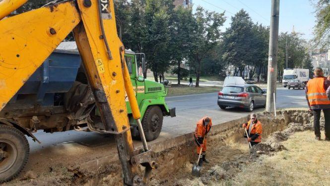 Новини Тернополя - фото з Оновлена дорога на Тарнавського обійдеться в 23 мільйони. Що вже зробили та коли завершать ремонт? Оновлена дорога на Тарнавського обійдеться в 23 мільйони. Що вже зробили та коли завершать ремонт?, фото №1 на сайті 20minut.ua