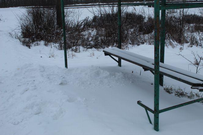 Новини Козятина - фото з Хурделить: на козятинських дорогах автівки зносить на обочину. Чи чистять автошляхи? (Опитування) Хурделить: на козятинських дорогах автівки зносить на обочину. Чи чистять автошляхи? (Опитування), фото №2 на сайті 20minut.ua