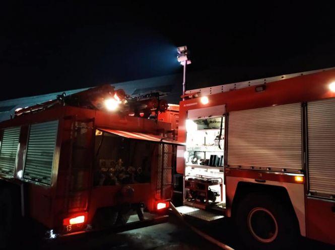 Нічна пожежа на Тернопільщині: два рятувальні відділення працювали понад п'ять годин (ФОТО), фото №2 на сайті 20minut.ua