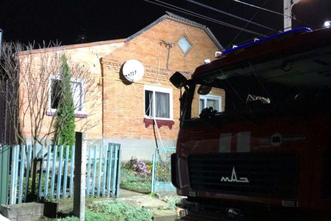 У Дубовому горів будинок: загинув чоловік (ФОТО, ВІДЕО), фото №2 на сайті vsim.ua