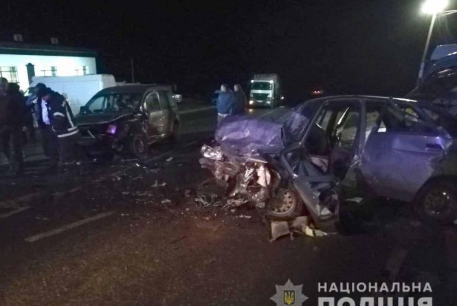 Новини Вінниці - фото з Нові подробиці смертельної ДТП біля Бару. Прокурор дав покермувати працівниці суду Нові деталі ДТП у Барському районі. Серед потерпілих вагітна жінка