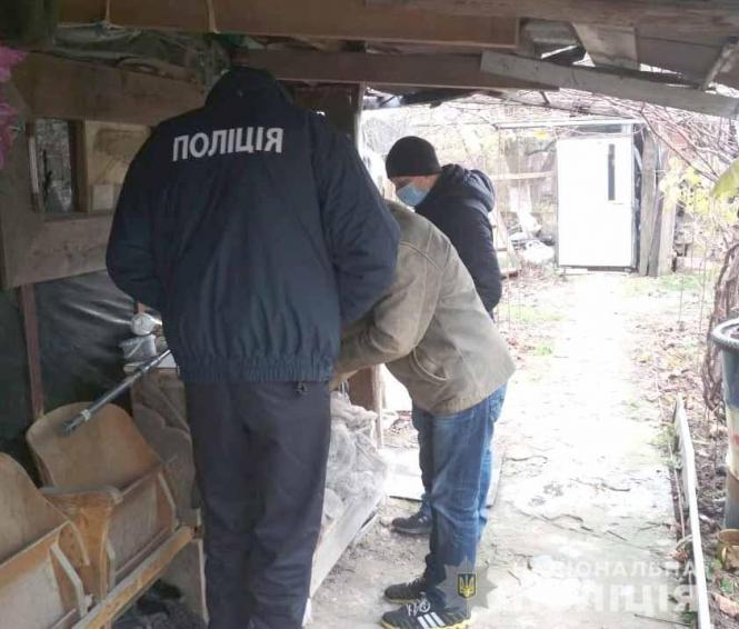 Новини Вінниці - фото з Близько кілограма марихуани вилучили у трьох жителів Тиврівського району Близько кілограма марихуани вилучили у трьох жителів Тиврівського району, фото №2 на сайті 20minut.ua