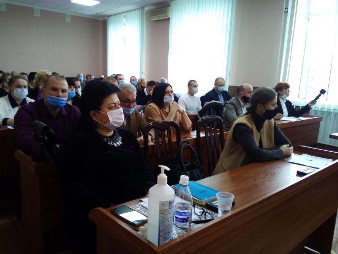 Присяга міської голови, надбавки і матеріальна допомога: як пройшла перша сесія нової ради, фото №7 на сайті 20minut.ua