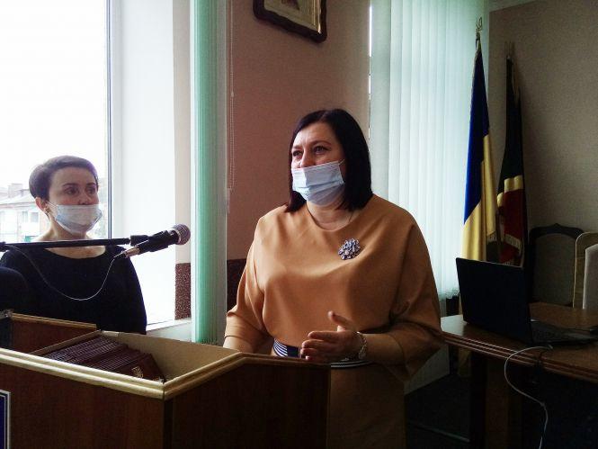 Присяга міської голови, надбавки і матеріальна допомога: як пройшла перша сесія нової ради, фото №4 на сайті 20minut.ua