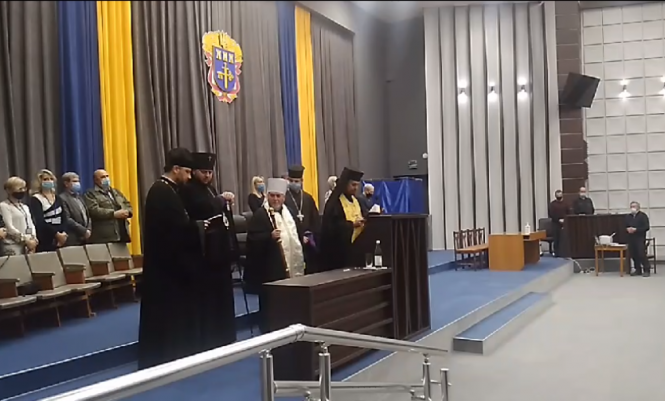 Новини Тернополя - фото з Перша сесія новообраної обласної ради: найцікавіші подробиці Перша сесія новообраної обласної ради: найцікавіші подробиці, фото №6 на сайті 20minut.ua