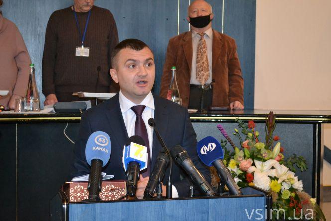 Присяга, молитва та перші рішення: як нова Хмельницька міська рада розпочала роботу (ФОТО, ВІДЕО), фото №25 на сайті vsim.ua