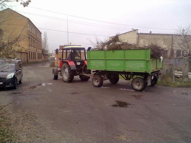 Це вже десяте прибирання:  по Олега Кошового розчистили сміттєзвалище, фото №1 на сайті 20minut.ua