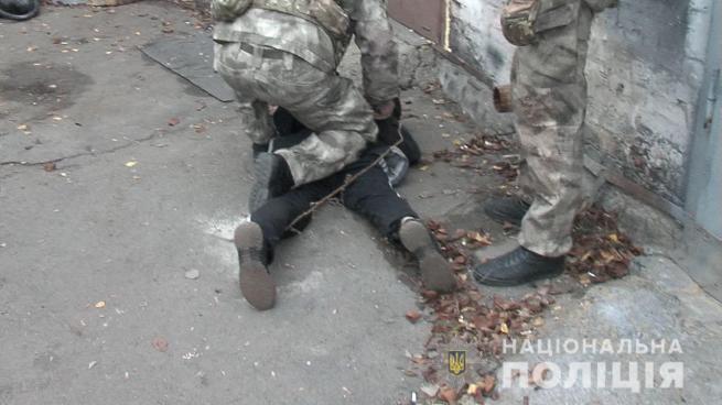 Новини Вінниці - фото з У Вінниці викрили банду, яка виготовляла та розповсюджувала амфетамін У Вінниці викрили банду, яка виготовляла та розповсюджувала амфетамін, фото №2 на сайті 20minut.ua