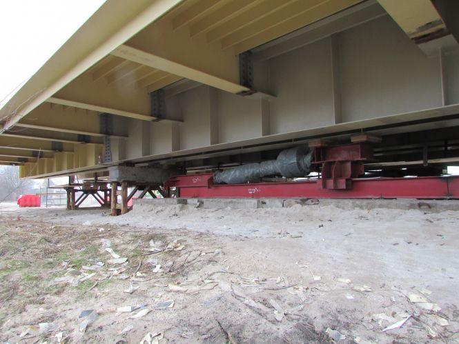 Новини Козятина - фото з Прогулянка Козятинщиною: «Стоячий поліцейський» на ПРБ, альтанка з об’явами та шкодні бобри Прогулянка Козятинщиною: «Стоячий поліцейський» на ПРБ, альтанка з об’явами та шкодні бобри, фото №6 на сайті 20minut.ua