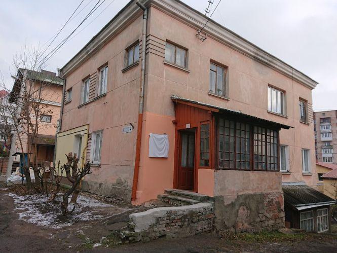 Новини Тернополя - фото з У Тернополі відкрили меморіальну дошку Ірини Максимів і презентували книгу про її дитинство У Тернополі відкрили меморіальну дошку Ірини Максимів і презентували книгу про її дитинство, фото №1 на сайті 20minut.ua