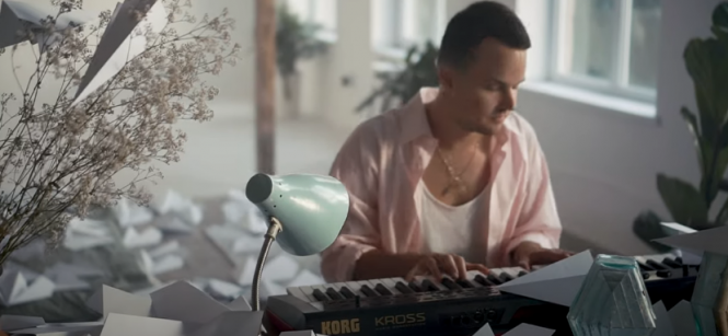 Новини Тернополя - фото з Як бережанець став режисером та продюсером кліпу на пісню відомого учасника "Голосу Країни" Як бережанець став режисером та продюсером кліпу на пісню відомого учасника "Голосу Країни", фото №2 на сайті 20minut.ua