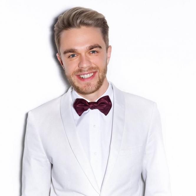 Новини Тернополя - фото з Як бережанець став режисером та продюсером кліпу на пісню відомого учасника "Голосу Країни" Як бережанець став режисером та продюсером кліпу на пісню відомого учасника "Голосу Країни", фото №3 на сайті 20minut.ua